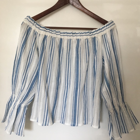 Nordstrom Tops - “Kensie Jeans” Off-the-shoulder Blouse